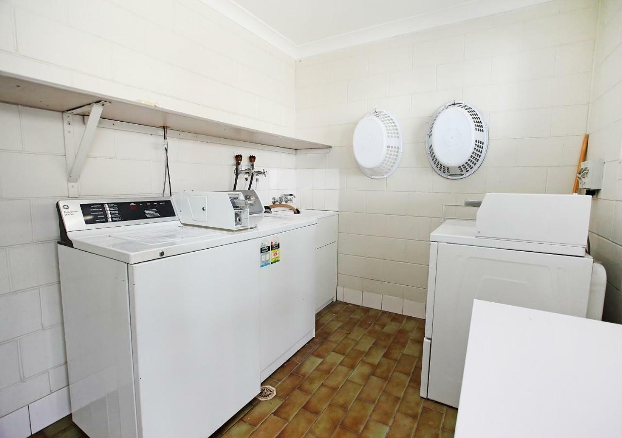 Banjo Paterson Motor Inn Townsville Buitenkant foto