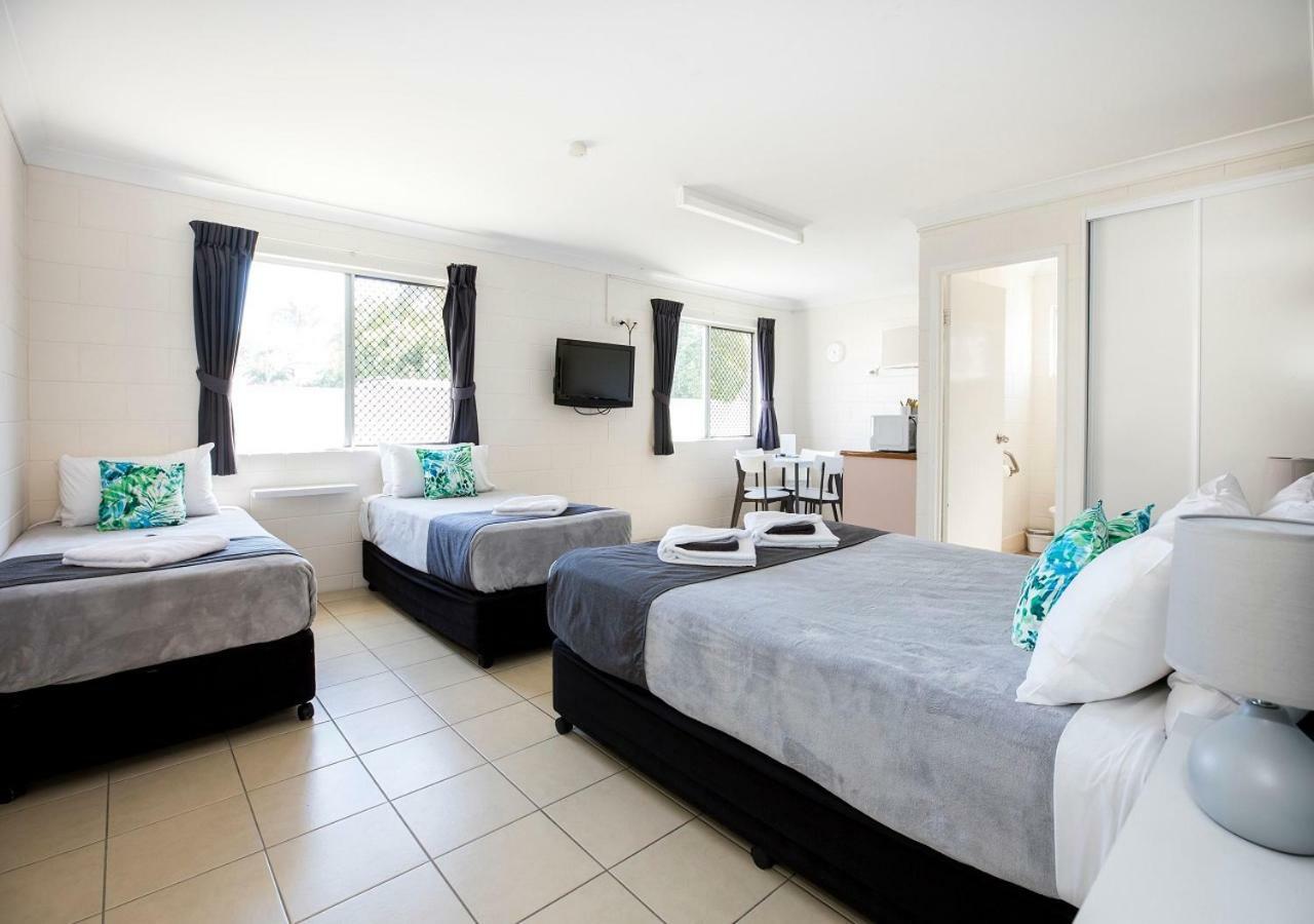 Banjo Paterson Motor Inn Townsville Buitenkant foto